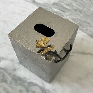 NWOT Michael Aram Butterfly Ginkgo Tissue Box Holder w/ dust bag & box